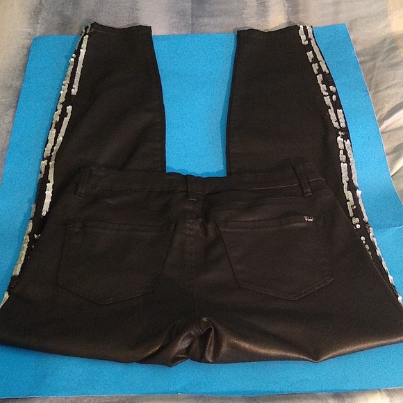 Tractor blu faux leather pants/ jeans size 28 w/ silver sequins at the sides - Picture 6 of 9